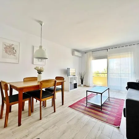 Primera Linea De Playa Nuevo Y Luminoso Apartman Fuengirola