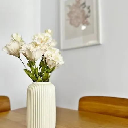 Primera Linea De Playa Nuevo Y Luminoso