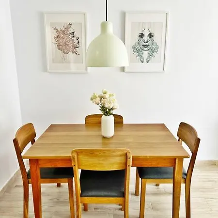 Primera Linea De Playa Nuevo Y Luminoso Apartman *