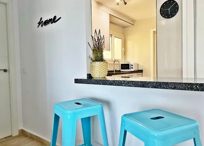 Primera Linea De Playa Nuevo Y Luminoso *