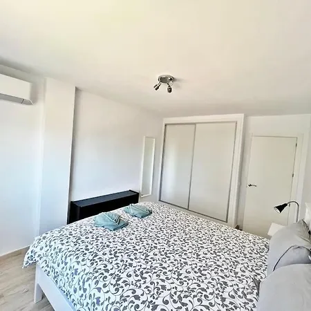 Primera Linea De Playa Nuevo Y Luminoso *