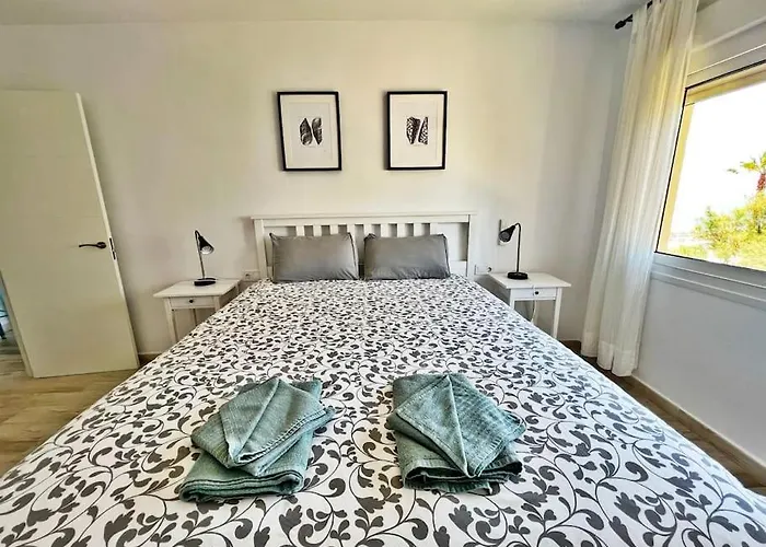 Primera Linea De Playa Nuevo Y Luminoso *