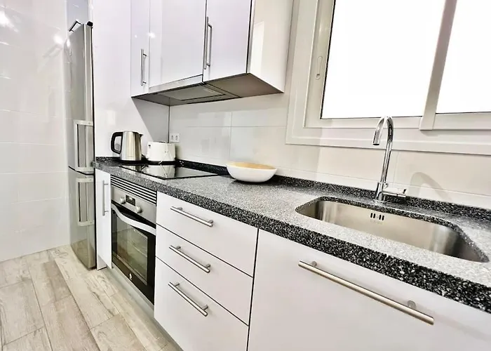 Primera Linea De Playa Nuevo Y Luminoso *