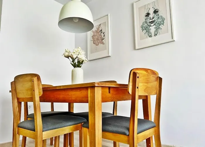 Primera Linea De Playa Nuevo Y Luminoso شقة فوينخيرولا